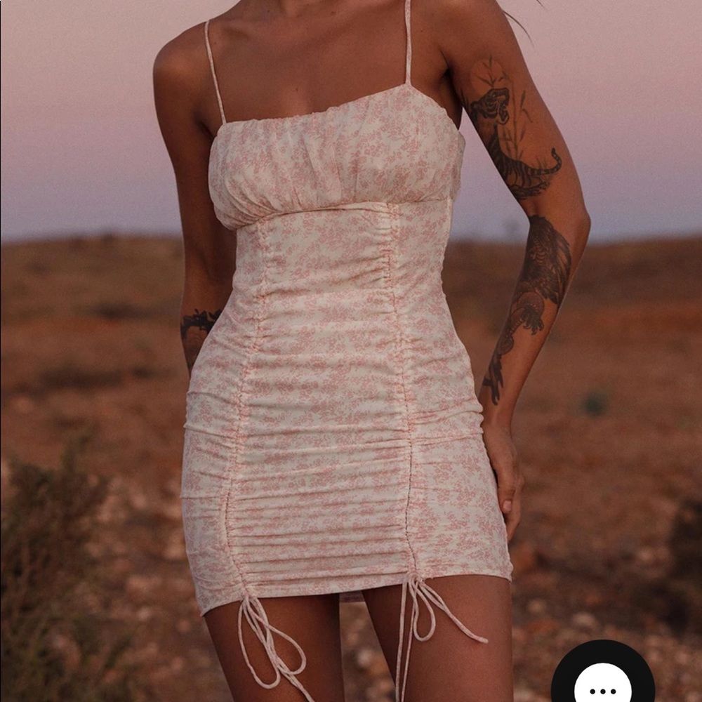 PrIncess Polly IVY HOLLOW MINI DRESS WHITE/PINK
